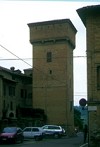 il centro di Castelvetro con la torre