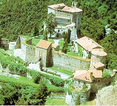 castelli del piacentino: Rocca d'Olgisio nel comune di Pianello