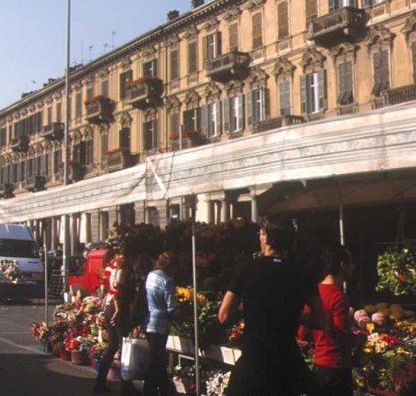 mercato-in-Alessandria