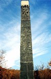 obelisco nel centro di Cantalupo Ligure